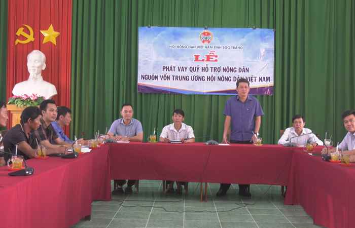 Châu Thành: Phát vay vốn Quỹ hỗ trợ cho nông dân xã Thuận Hòa